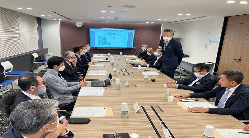 役員会手塚社長
